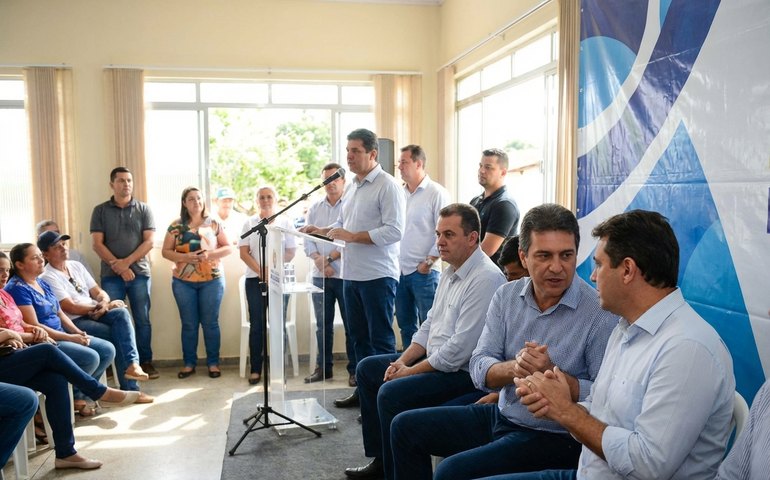 Padrinho de casamento x sátira sobre prisão: o vaivém na relação entre Lula e Neguinho, cotado para se filiar ao PT