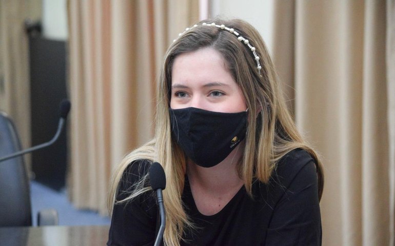 Estado atende projeto de lei da deputada Cibele Moura e Hemoal passa a funcionar nos feriados