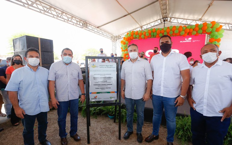 Governador Renan Filho assina ordem de serviço para construção do Cisp de Piranhas  