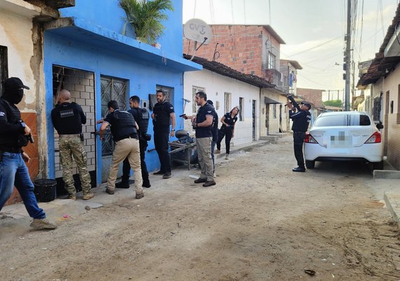 Mais de 20 envolvidos em crimes são presos em Alagoas durante a Operação Natal Seguro