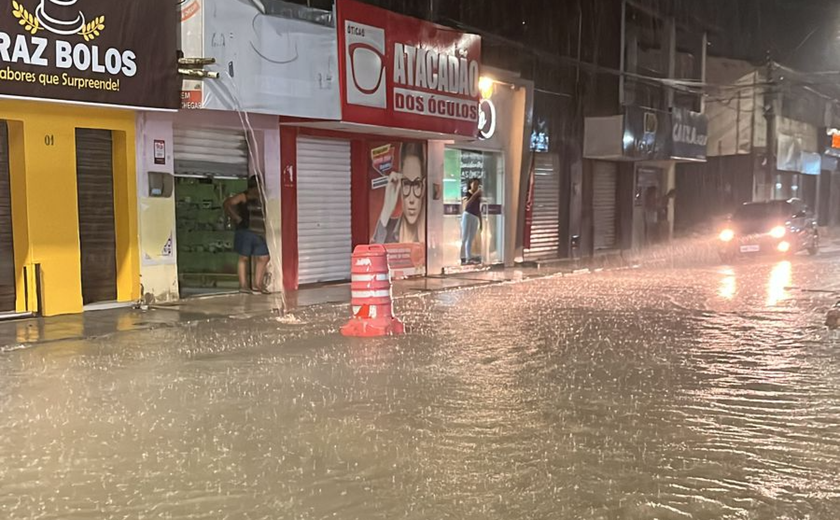 Águas de março até abril: Defesa Civil muda planos após previsão de chuvas