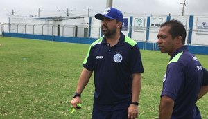 técnico do confiança / Foto: confiança