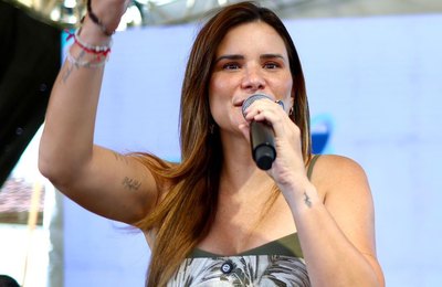 Prefeita entrega novo hospital e consolida revolução na saúde de Atalaia