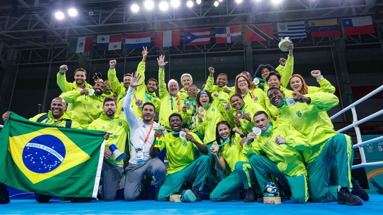 Brasil brilha nas águas de Santiago e conquista mais nove medalhas no Pan-Americano