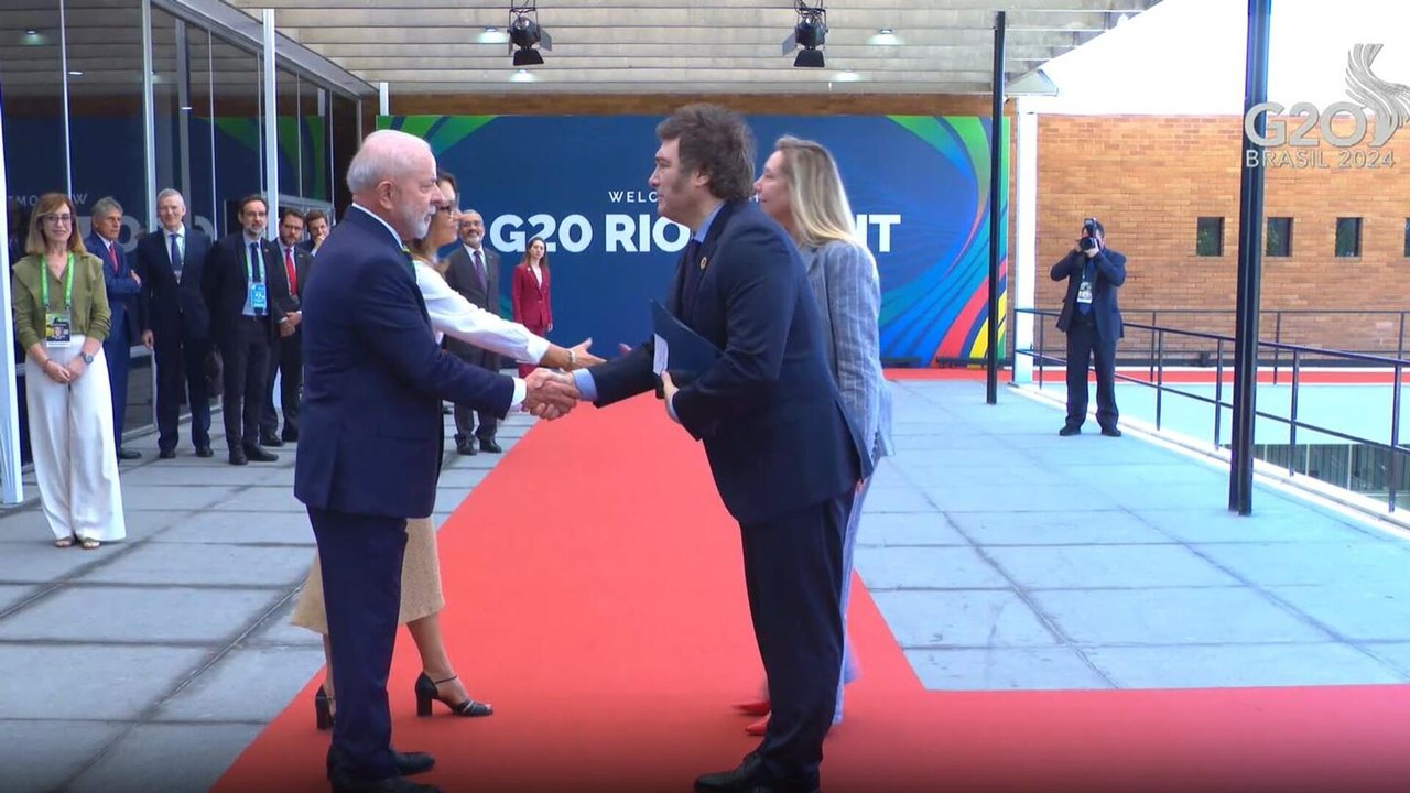 Brasil e Argentina assinam acordo para ampliar as importações de gás natural argentino