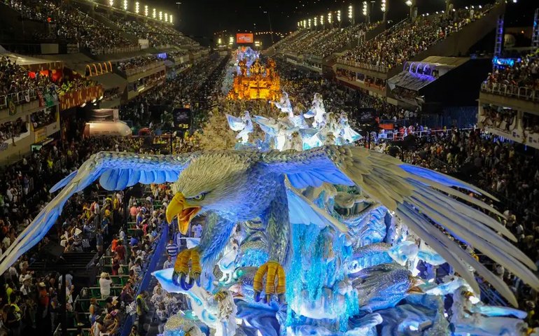 Prefeitura do Rio e Liesa anunciam transição para 15 escolas de samba na Sapucaí