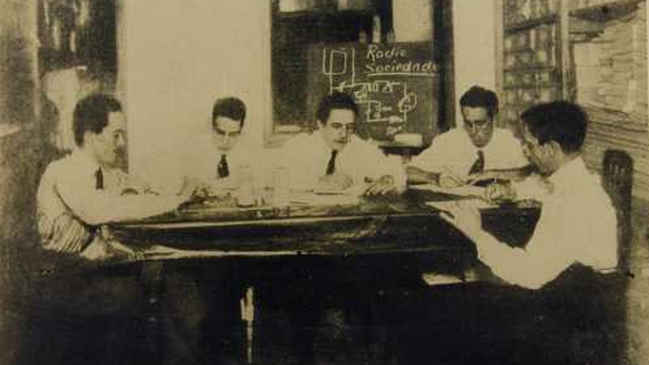 Mostra celebra 100 anos da pioneira Rádio Sociedade do Rio de Janeiro