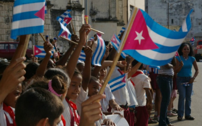 Cuba vai reabrir seu mercado de venda de moeda estrangeira