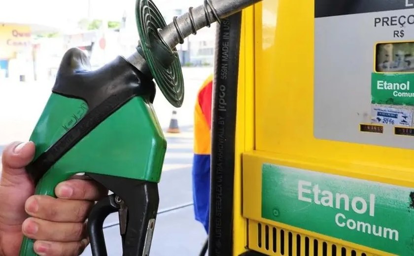 Preço do etanol sobe em 12 Estados e no DF, diz ANP; média nacional cai 0,26%