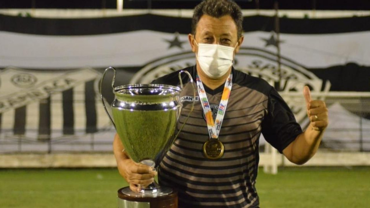 Em comum acordo com diretoria, Lourival Santos deixa o comando do ASA