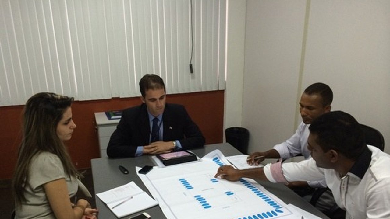 Empresários pretendem instalar fábrica de piscinas de fibra em Alagoas