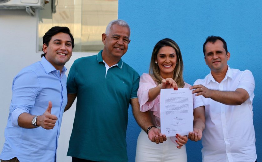 Rodrigo Valença participa de entrega de Unidade Básica de Saúde em São José da Laje