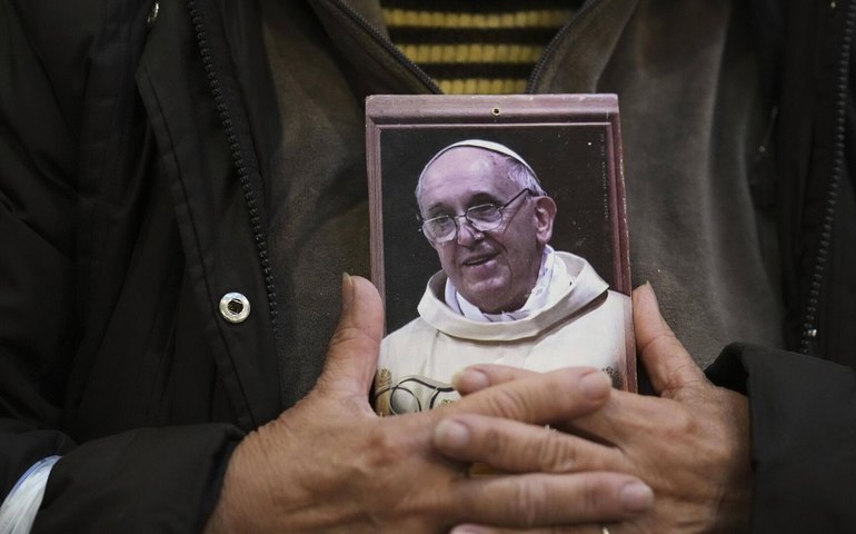 Francisco blindou a Cúria romana contra extremistas em uma eventual disputa interna, nota analista