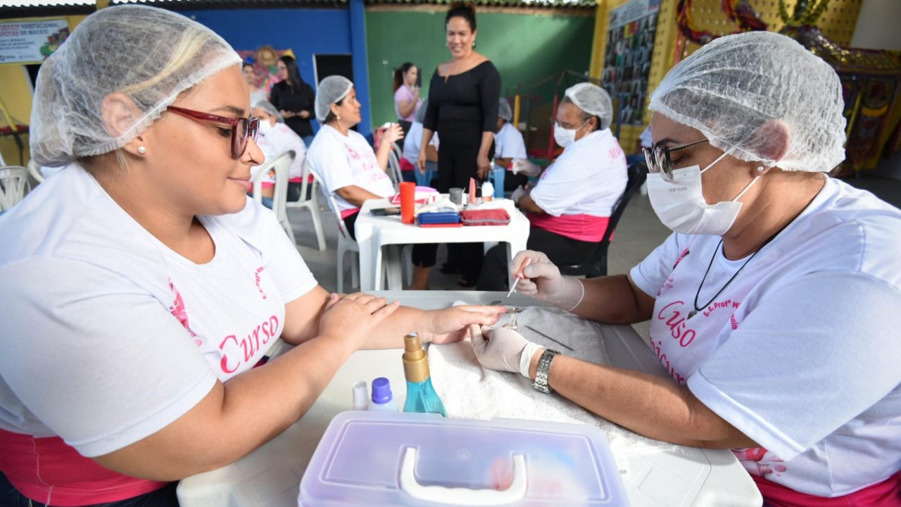 Seduc oferta 415 vagas em cursos gratuitos do Programa Mulheres Mil