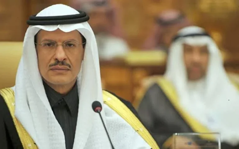 Ministro da Arábia Saudita diz acreditar que cortes na produção da Opep+ serão entregues