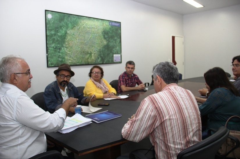 Arapiraca: vice-reitor da Uneal apresenta proposta de parceria