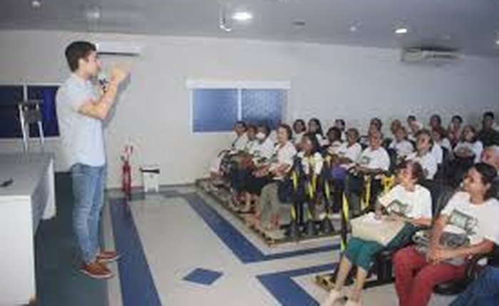 Reunião de 6 de abril do Grupo de Envelhecimento Ativo da Santa Casa de Maceió