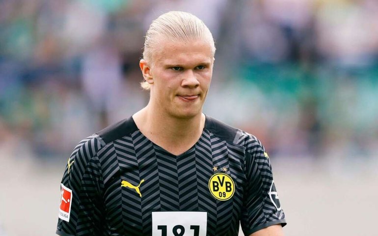 Borussia Dortmund vence lanterna e confirma vice-campeonato Alemão