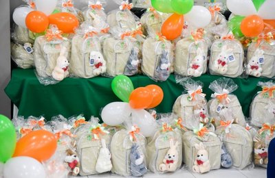 Prefeitura de Arapiraca realiza segunda entrega de enxovais do Projeto Mãe Arapiraquense 2026