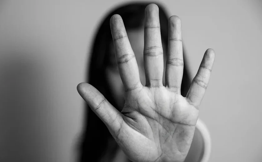 Mulher denuncia agressões e ameaças do companheiro em Taquarana; suspeito é preso