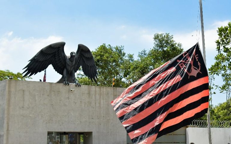 Ninho do Urubu: Justiça do Rio mantém indenização do Flamengo à família de vítima