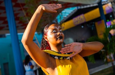 Evento da Semed movimenta a tarde de sexta-feira com palestras, cultura e práticas pedagógicas