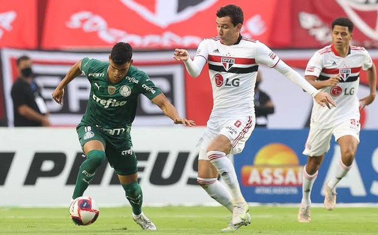 São Paulo e Palmeiras empatam sem gols em clássico pobre de emoções no MorumBis