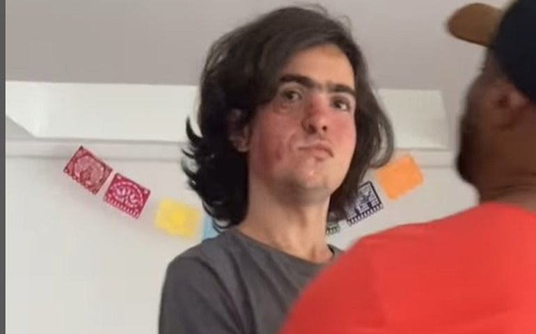 Atriz Bel Kutner mostra filho com doença rara, autismo e epilepsia dançando em aniversário