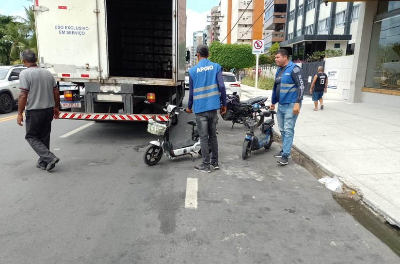 Semsc apreende bicicletas elétricas usadas em aluguel irregular na orla de Maceió