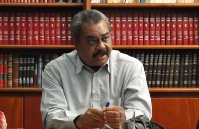 Projeto pune chefe do Executivo que não enviar revisão salarial dos servidores públicos