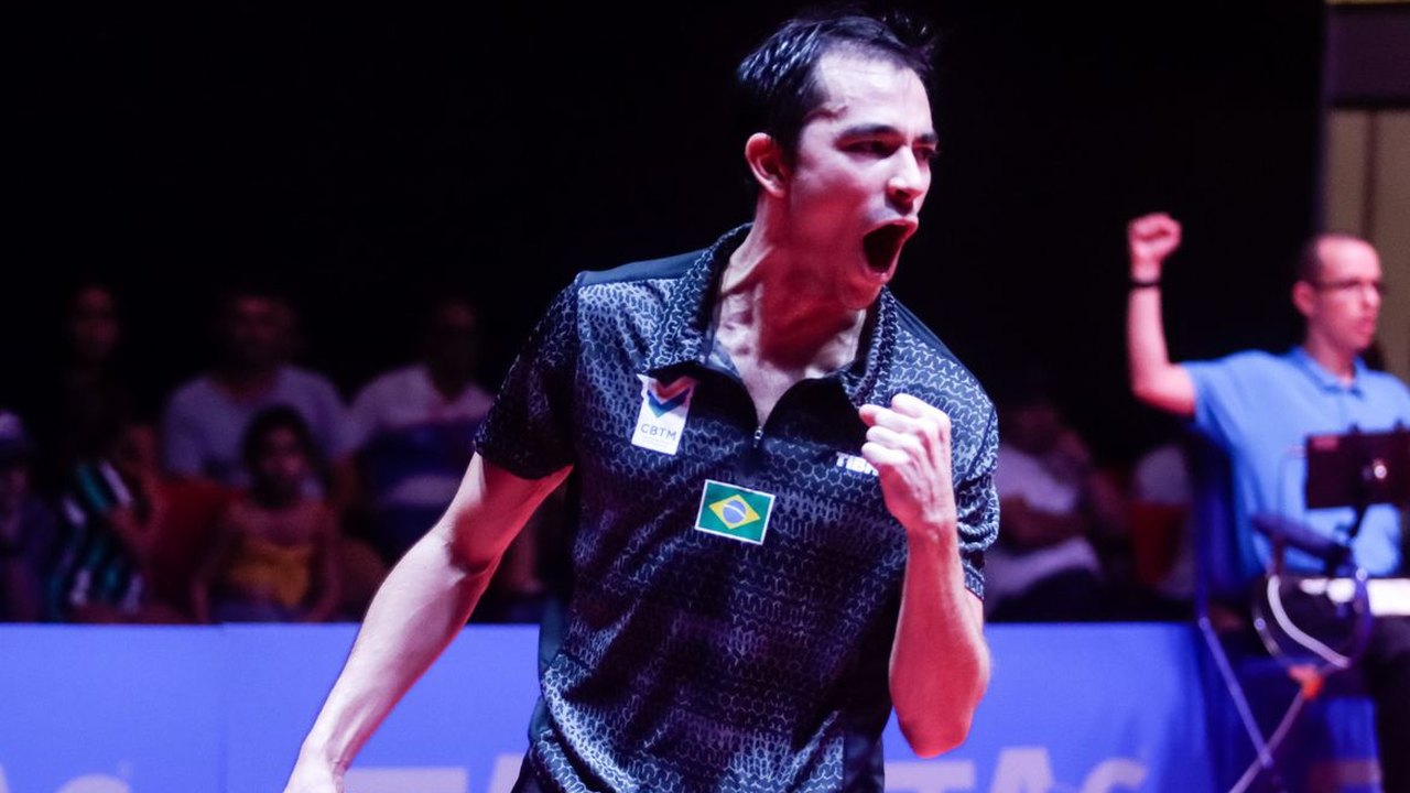 Em Omã, Calderano vira e vence 3º torneio WTT Contender na temporada