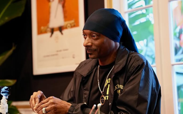 Snoop Dogg declara apoio a David Beckham: 'Um homem de família'