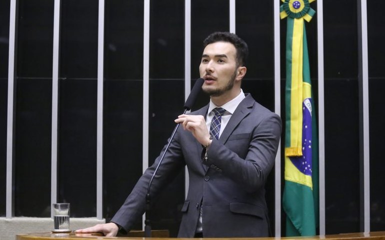 Câmara rejeita recurso e confirma envio ao Senado de projeto sobre agentes socioeducativos