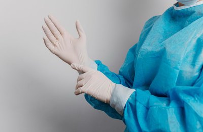 Médicos se mobilizam por inclusão de cirurgia sem cortes para tratar câncer pelo SUS