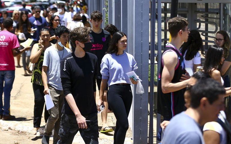 Como saber o local de provas deste domingo