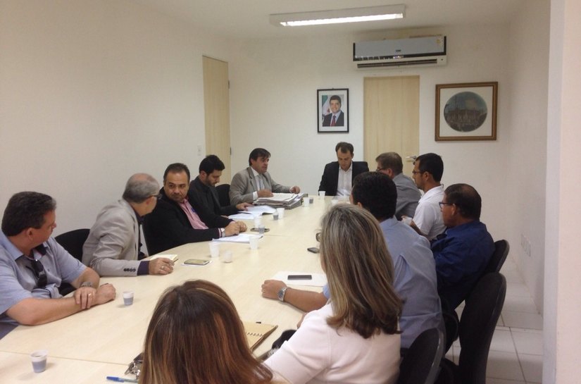 Comissão de Reordenamento discute melhorias para orla de Maceió