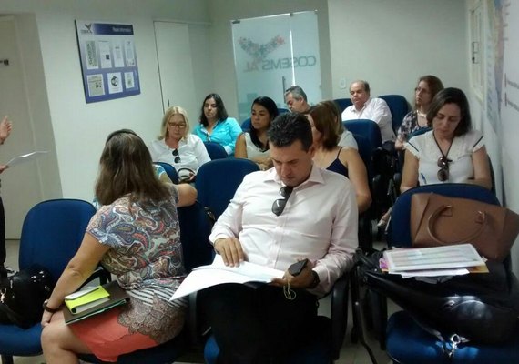 Gestores e dirigentes de maternidades apresentam pauta de reivindicações ao Cosems