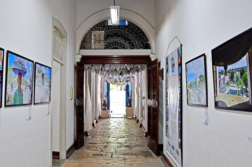 Mostra fotográfica sobre o Centro inaugura espaço de exposição na Biblioteca Pública Estadual