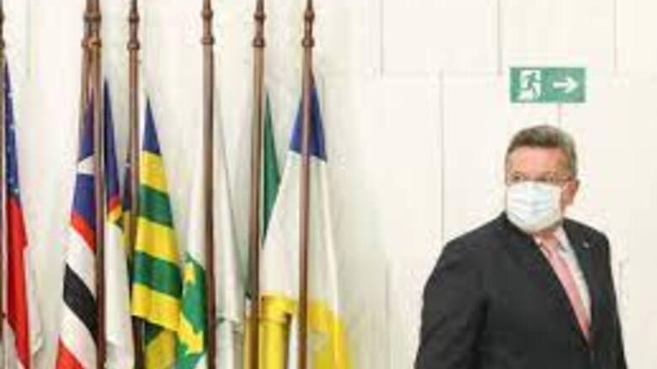 Grampos ligam presidente da Alesp a condenado por desvios na saúde