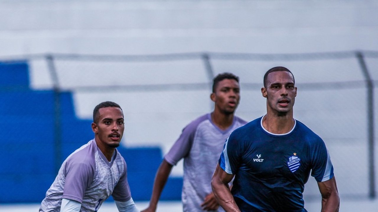 Com desfalques, CSA encara o Inter nesta quinta em Maceió