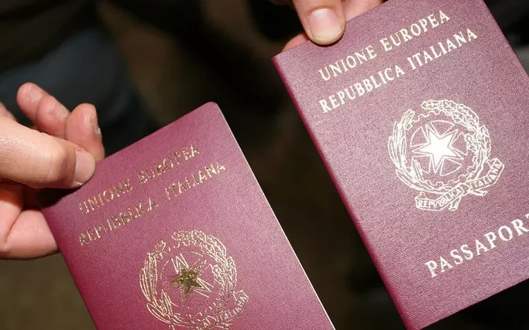 Itália aprova lei que centraliza processos de cidadania em Roma