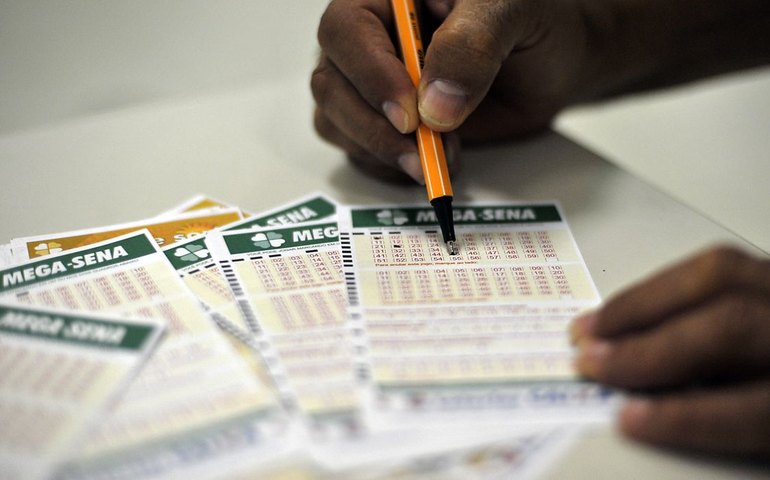 Mega-Sena não tem ganhador e prêmio vai a R$ 55 milhões