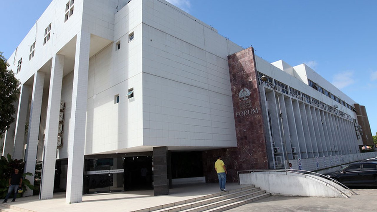 Acusado de matar procuradora aposentada vai a júri nesta terça-feira (22) em Maceió