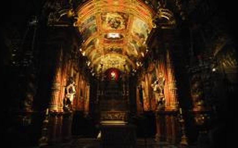 Rio de Janeiro: Restauração de igreja preserva arte de monges e escravos