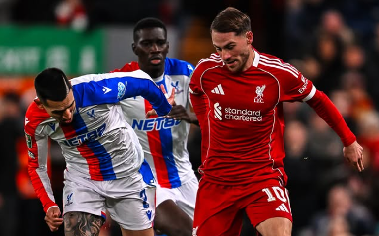 Liverpool usa reservas e cai na Copa da Liga Inglesa em 3ª decepção seguida contra o Palace