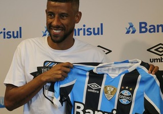 Léo Moura agradece ao Grêmio por chance de &#8220;fechar livro&#8221; com América