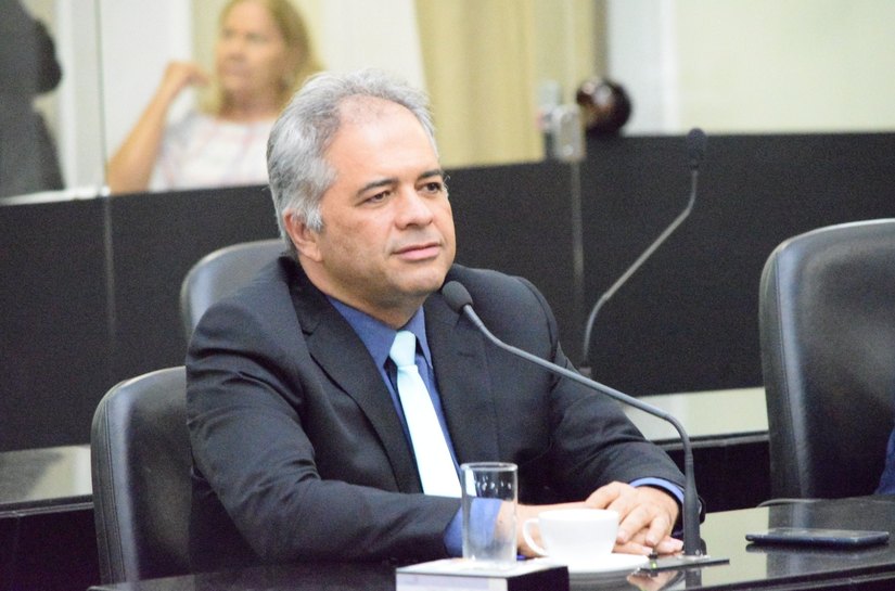 Deputado Silvio Camelo informa sobre visita de ministros ao Estado