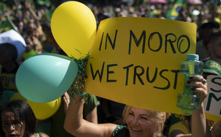 Puxada de tapete na soberania: 5 momentos que os EUA tentaram interferir na política brasileira