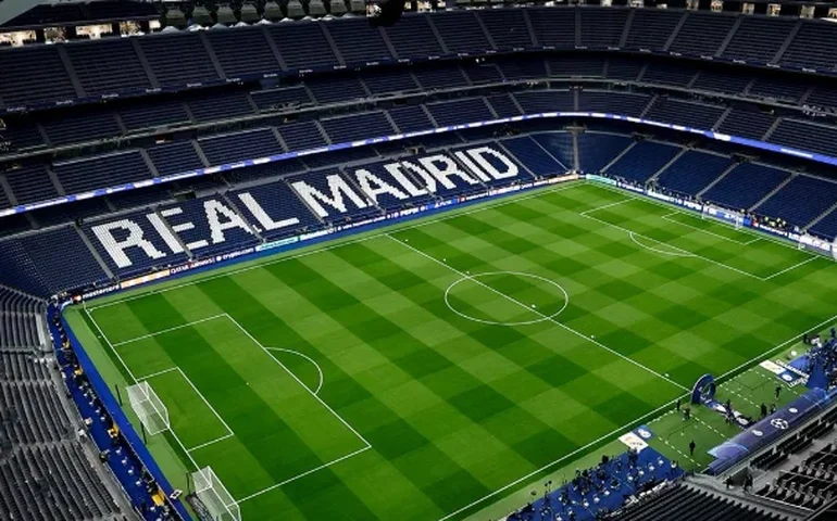 Santiago Bernabéu terá quatro quadras de tênis para treinos do Madrid Open