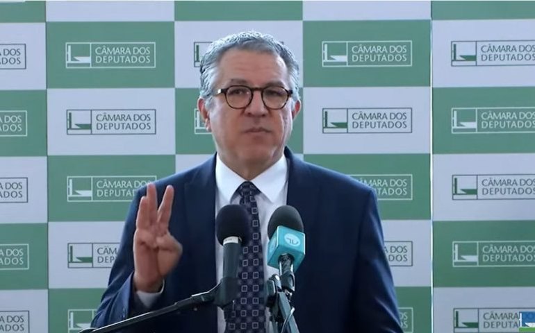 Lula decide vetar marco temporal, diz Padilha